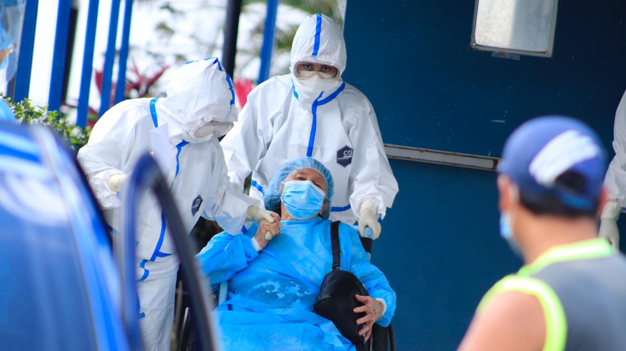 mujer-de-83-anos-vence-el-covid19-en-el-salvador